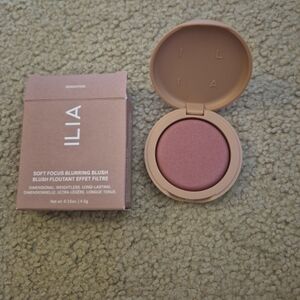ILIA Soft Focus Blurring Blush - Sensation